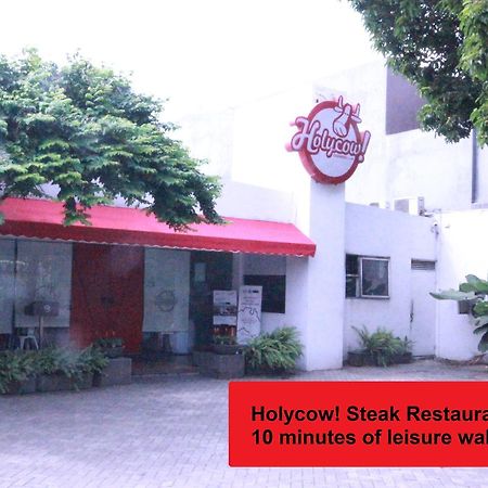 Harvia Suites Kebon Jeruk Jakarta Kültér fotó