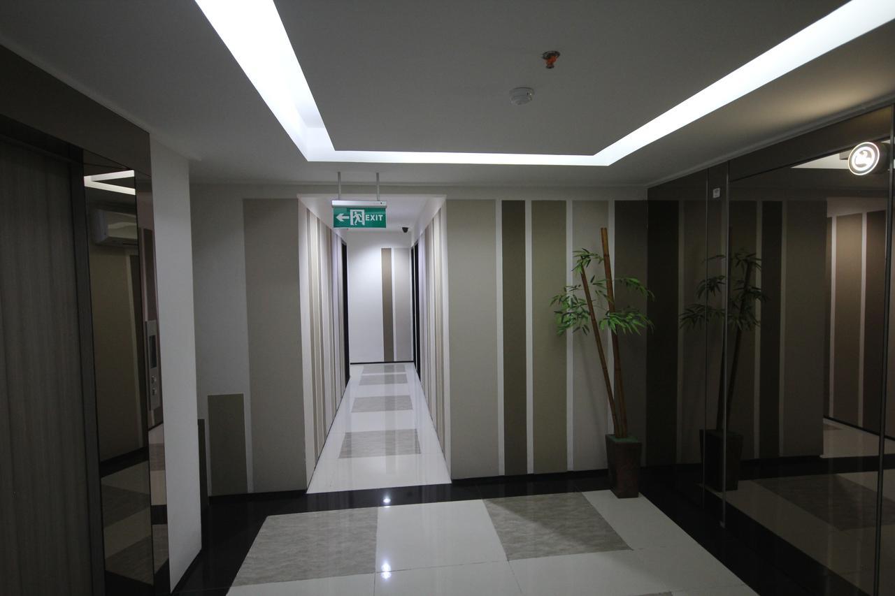 Harvia Suites Kebon Jeruk Jakarta Kültér fotó