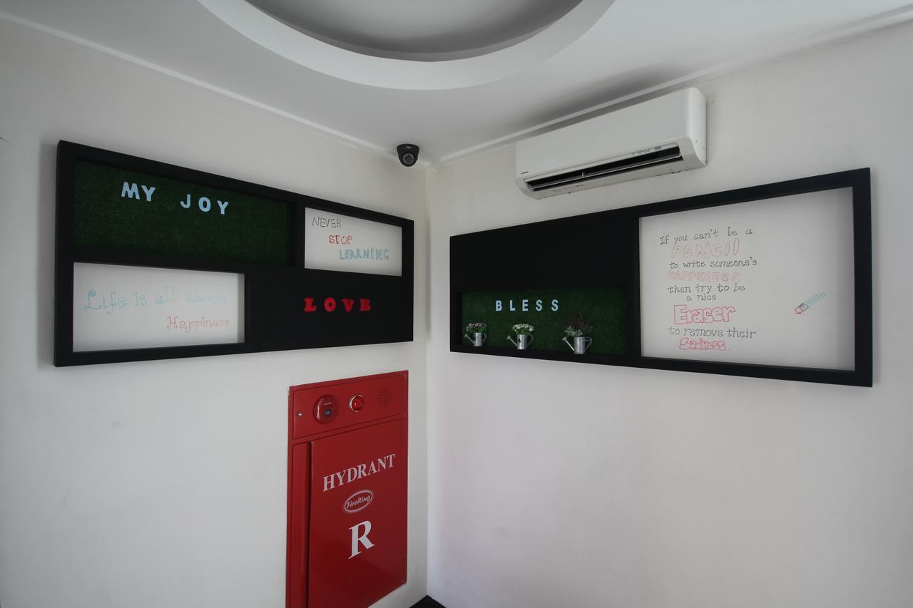 Harvia Suites Kebon Jeruk Jakarta Kültér fotó