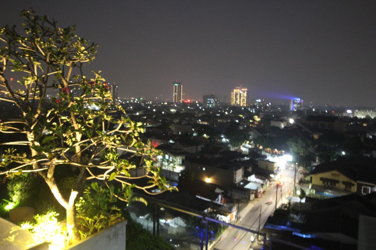 Harvia Suites Kebon Jeruk Jakarta Kültér fotó