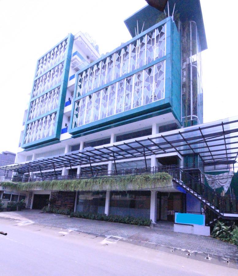 Harvia Suites Kebon Jeruk Jakarta Kültér fotó