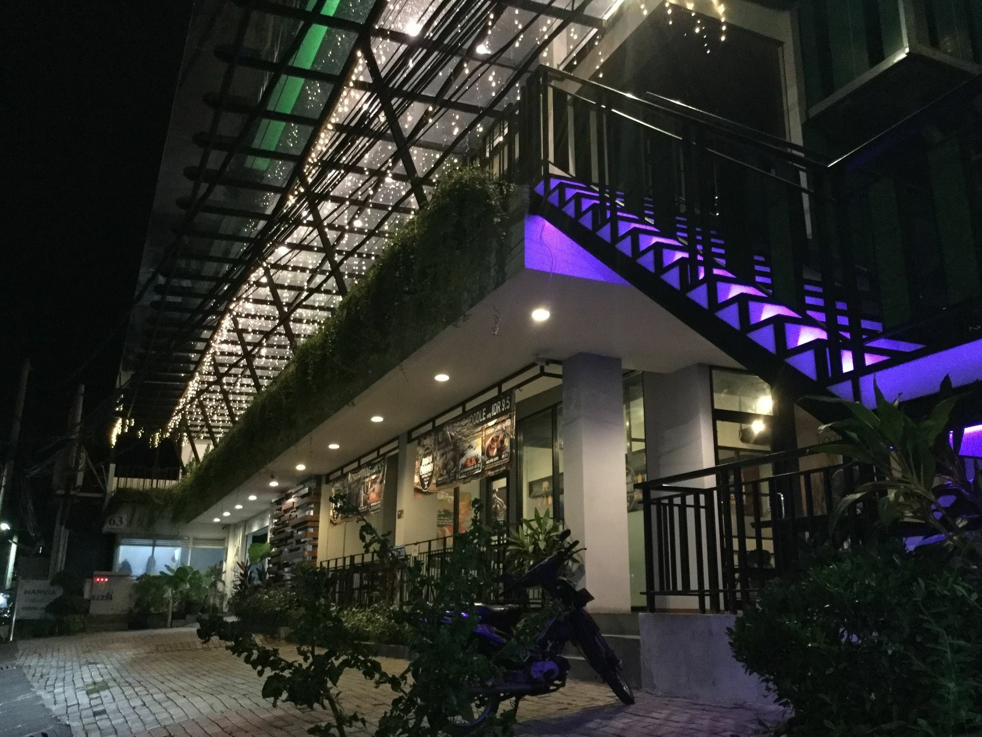 Harvia Suites Kebon Jeruk Jakarta Kültér fotó